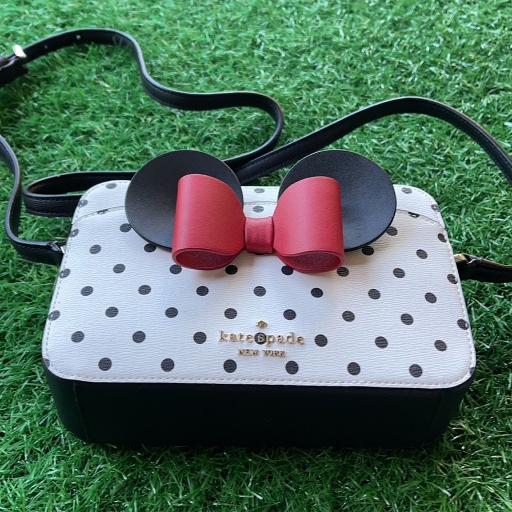 disney x kate spade new york other minnie mouse camera bag - Picture 2 of 16